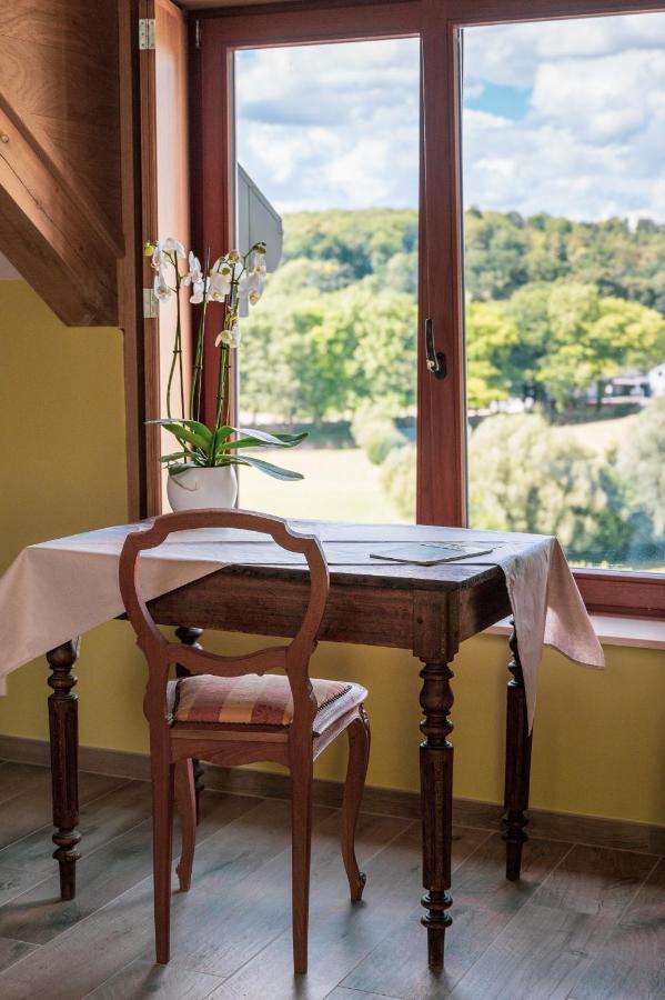 Bed and Breakfast Un Air De Bourlingueurs Pepinster Exterior foto