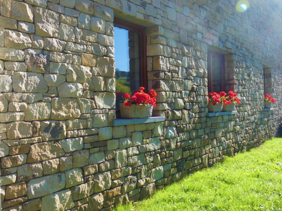 Bed and Breakfast Un Air De Bourlingueurs Pepinster Exterior foto